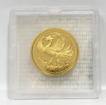 天皇陛下御在位30年記念1万円金貨の画像です